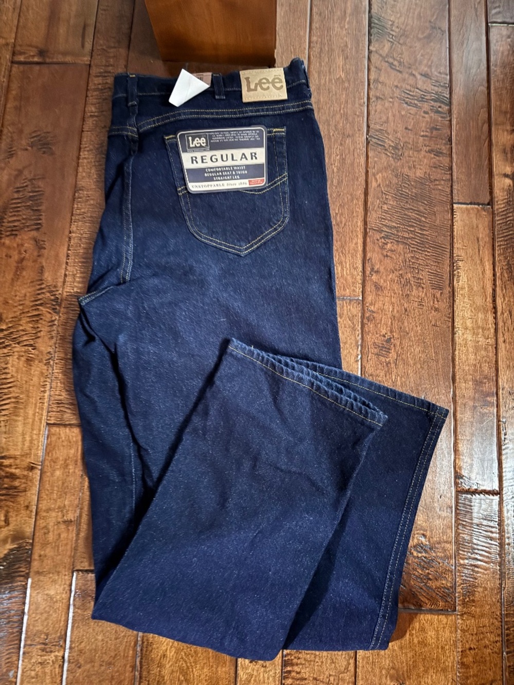 Vintage Lee Jeans Indigo Deadstock Size 42 x 32 NWT